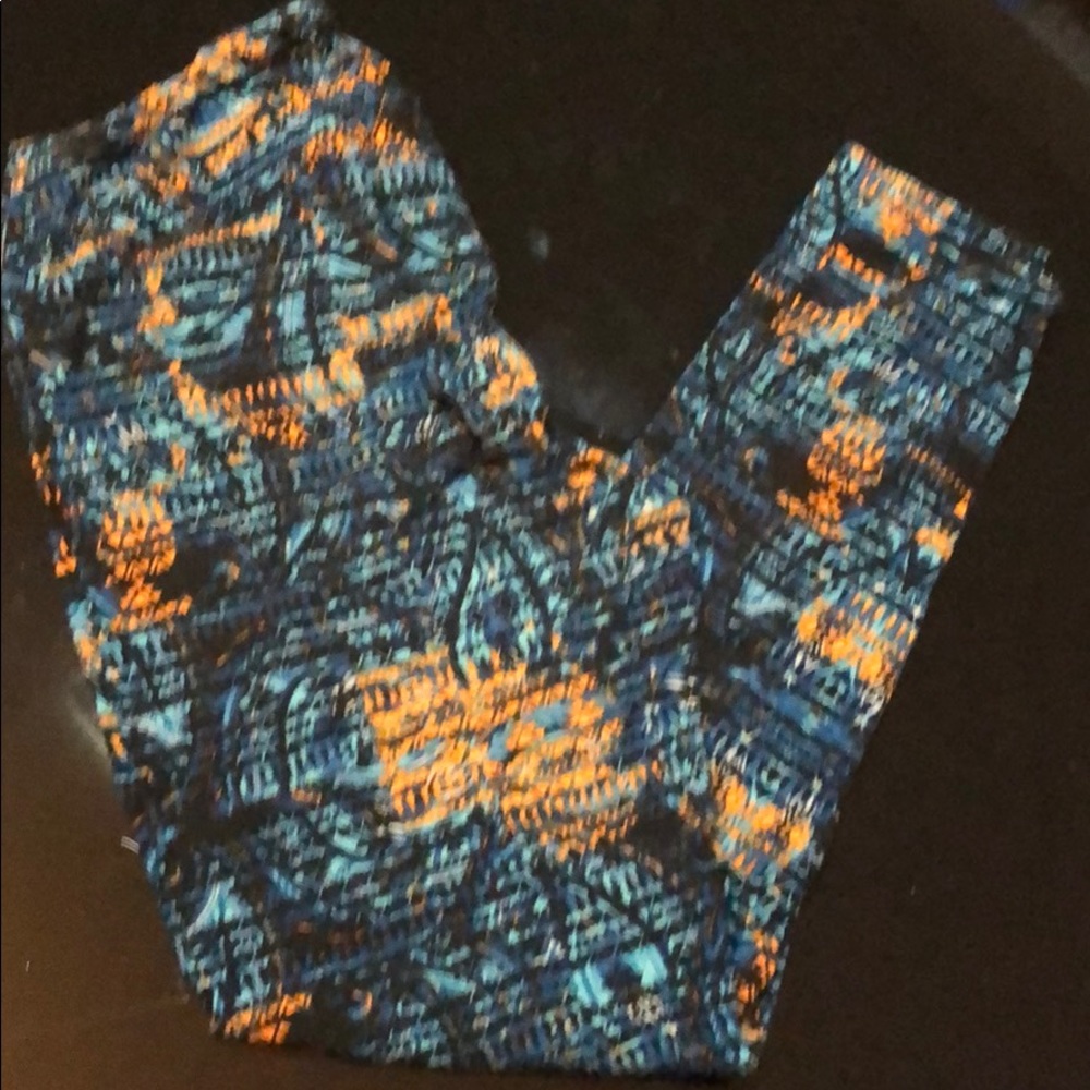 💋SOLD💋 NWOT lularoe leggings size large/XL
